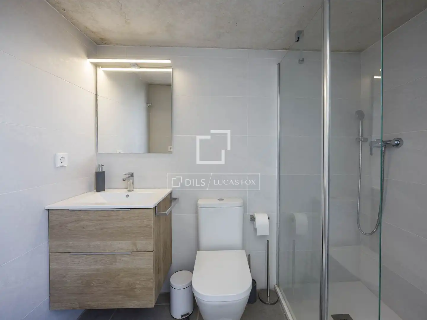 Baño de Casa o chalet en venta en Sagunto / Sagunt con Aire acondicionado, Calefacción y Jardín privado