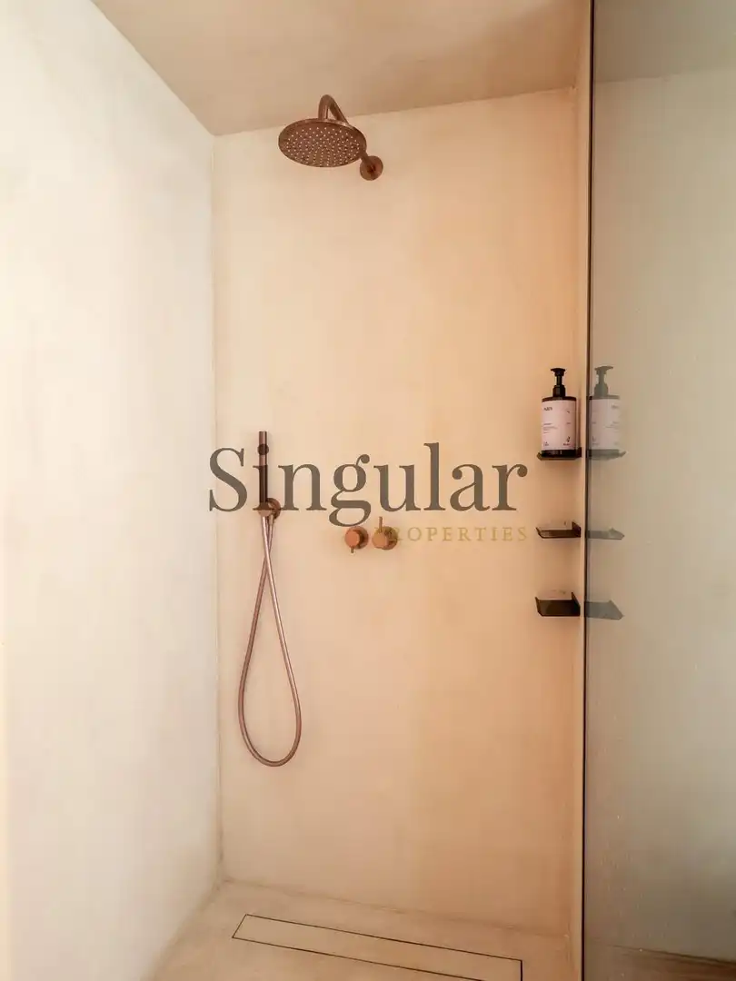 Dormitori de Casa o xalet en venda en Sant Cugat del Vallès amb Aire condicionat, Calefacció i Jardí privat