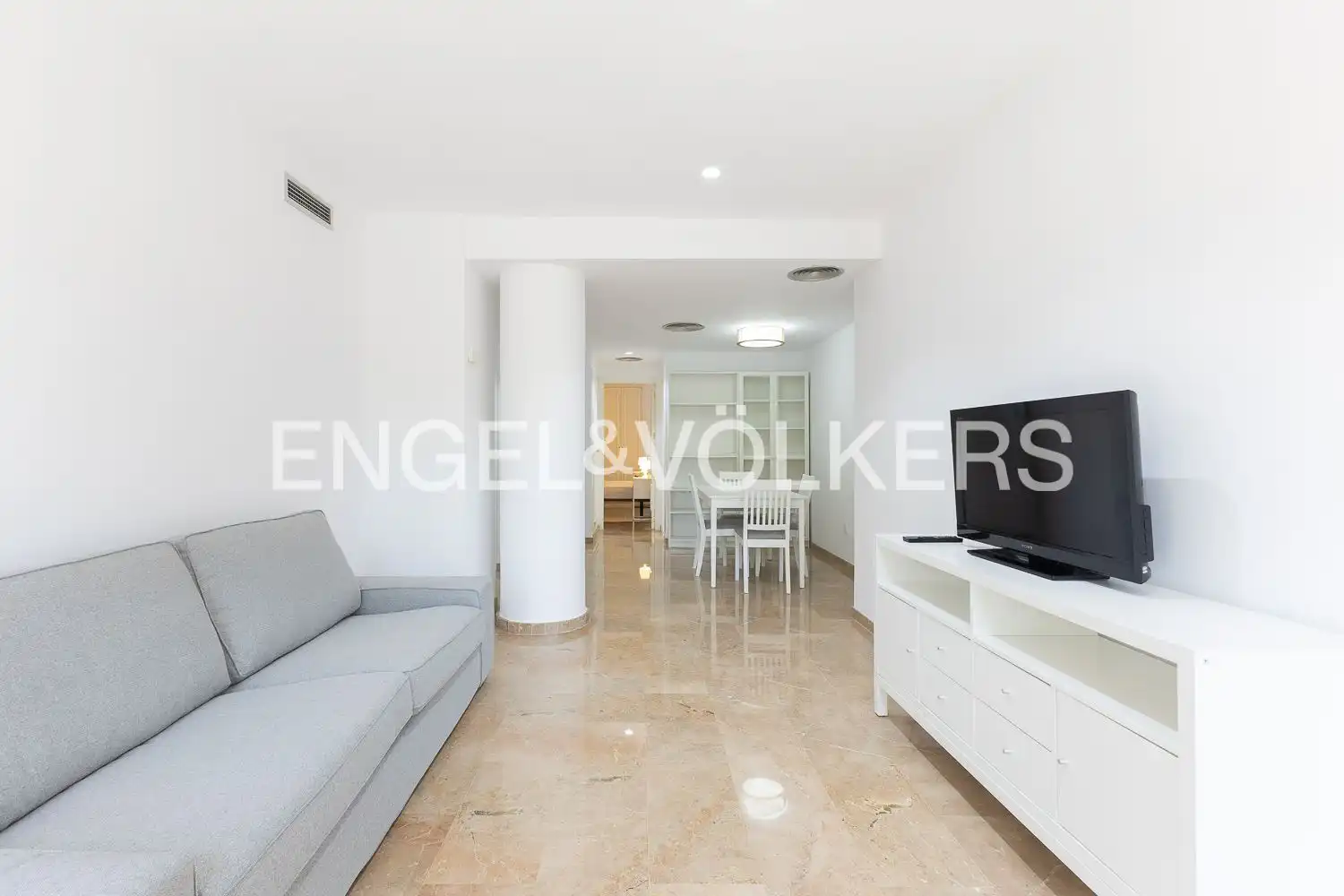 Living room of Flat for rent in Valencia  with Air Conditioner, Heating and Swimming Pool