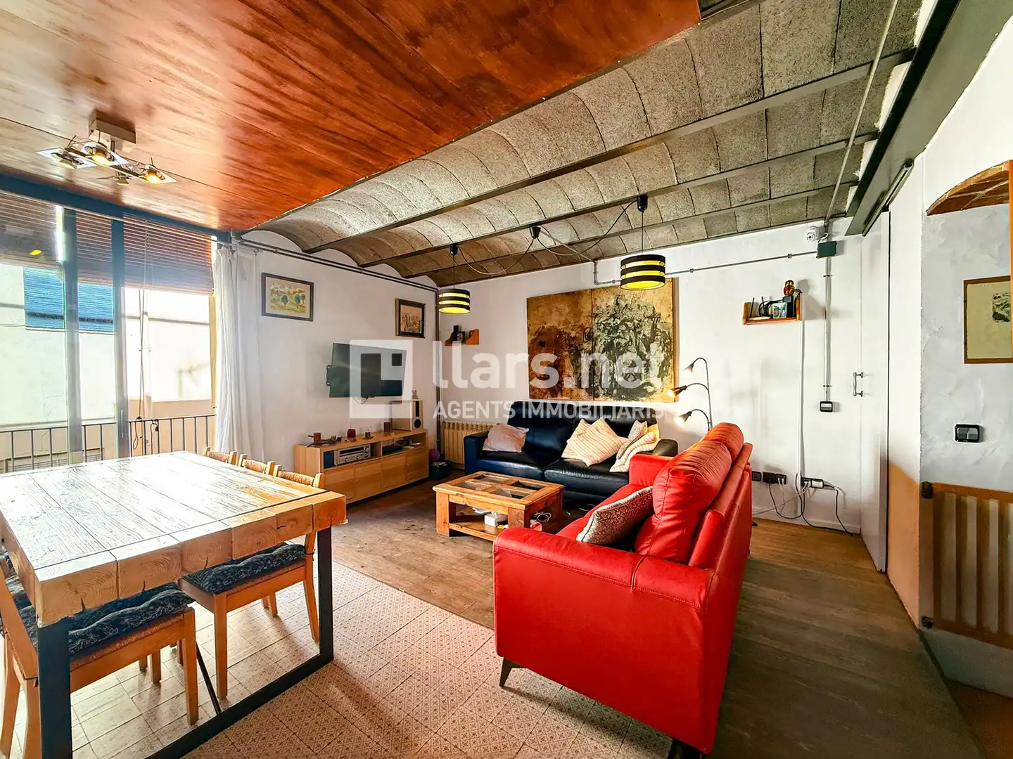 Casa con terraza en venta en Carrer del Castell, imagen 3