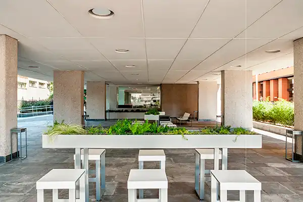 Terrace of Office for rent in Madrid  with Air Conditioner and Heating