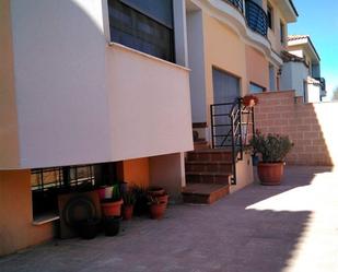 Exterior view of Single-family semi-detached for sale in  Albacete Capital  with Heating, Terrace and Storage room