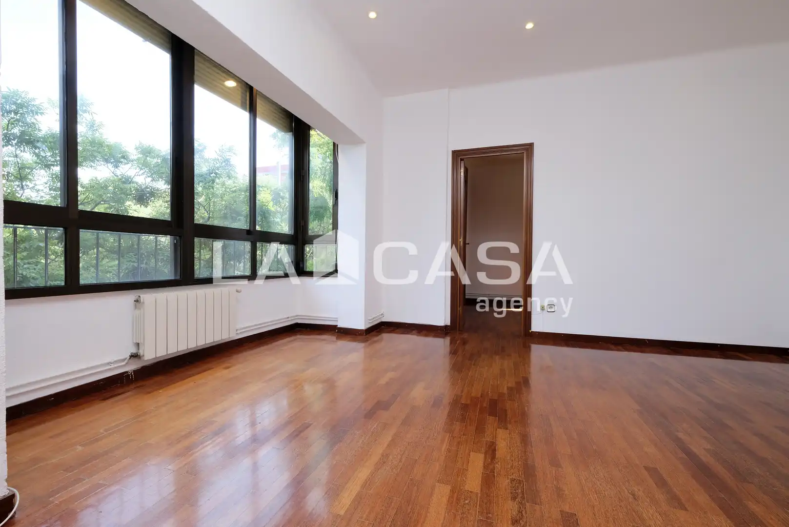 Habitación de Piso en venta en Barcelona con Calefacción y Balcón