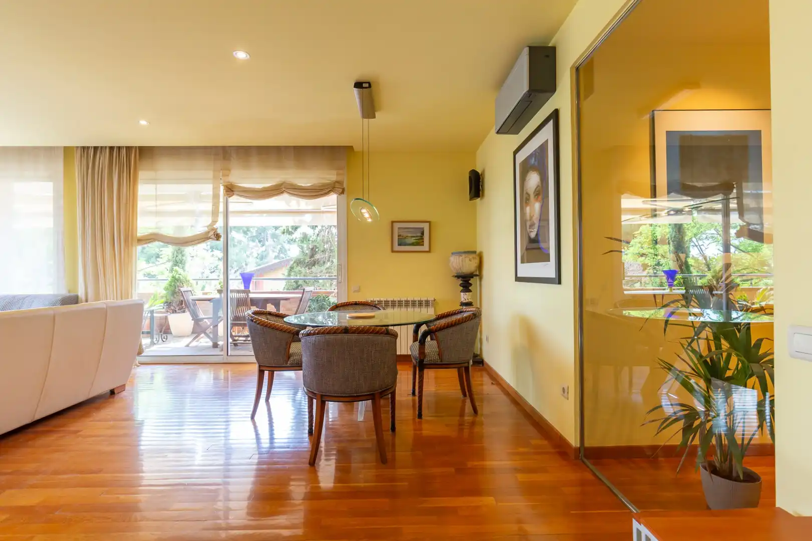 Comedor de Piso en venta en Esplugues de Llobregat con Aire acondicionado, Calefacción y Trastero