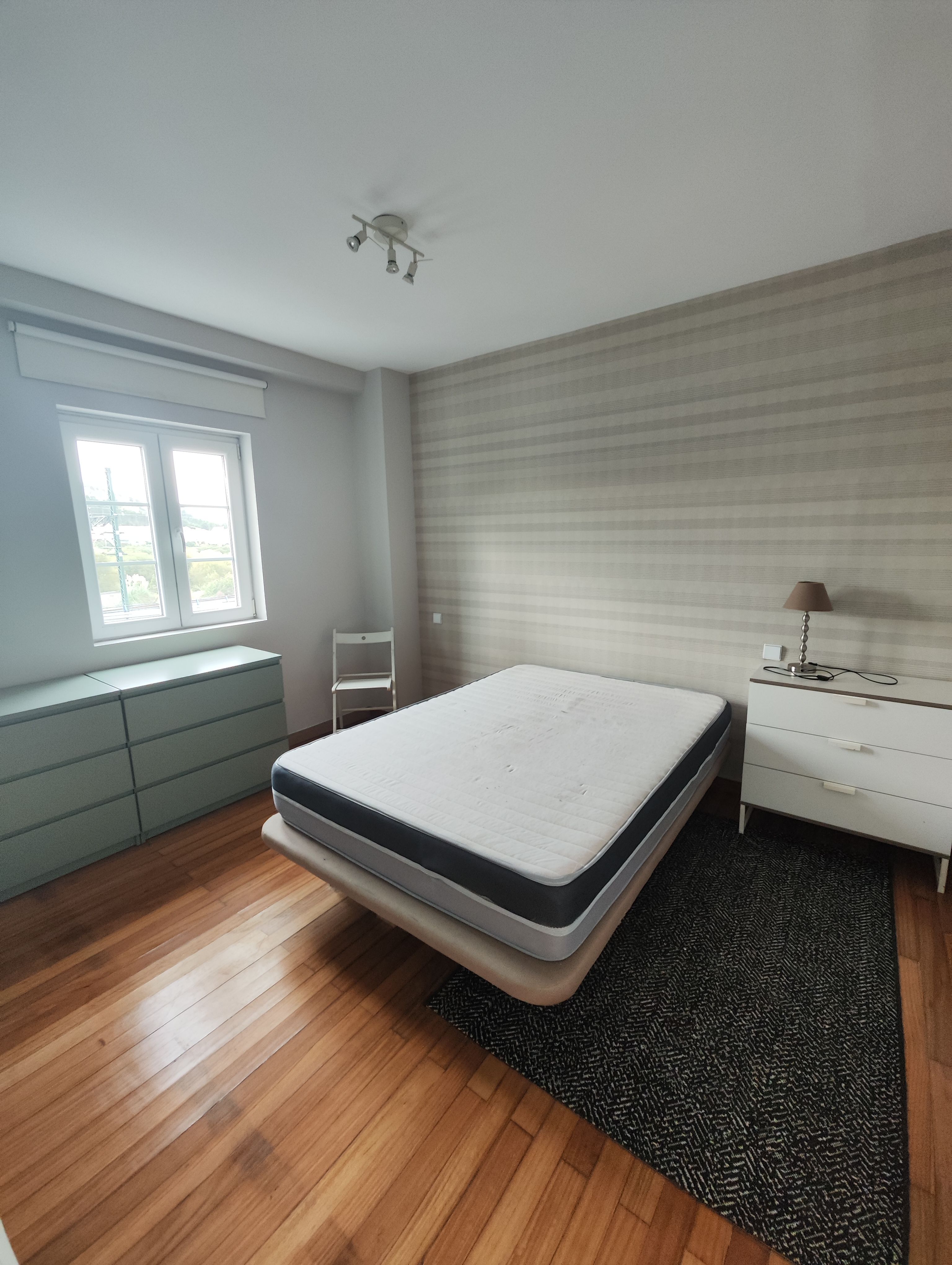 Flat to rent in Avenida de Lugo, Ensanche - Sar