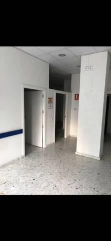Local comercial en Alquiler en Estación - La Fontanilla - El Tinte