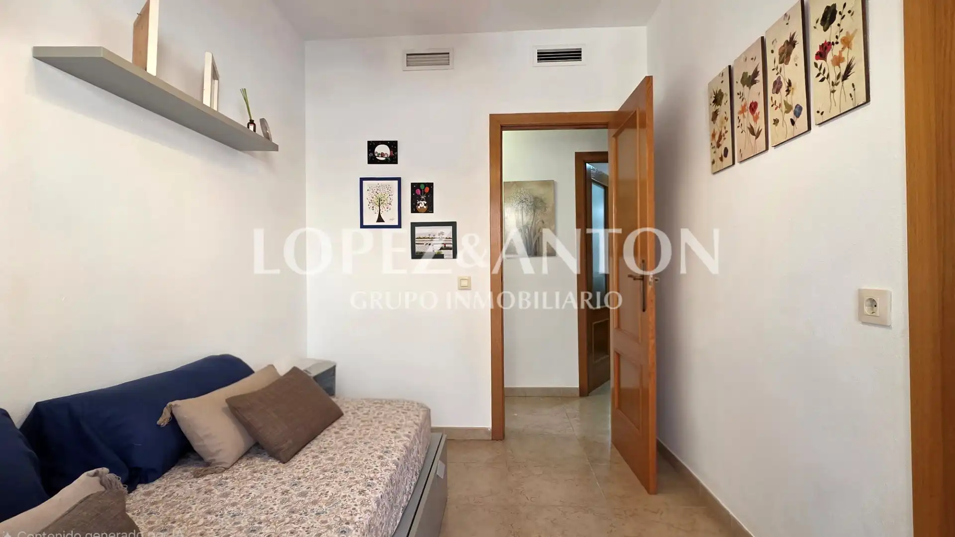 Flat for sale in L'Eliana  with Air Conditioner, Oven and Balcony