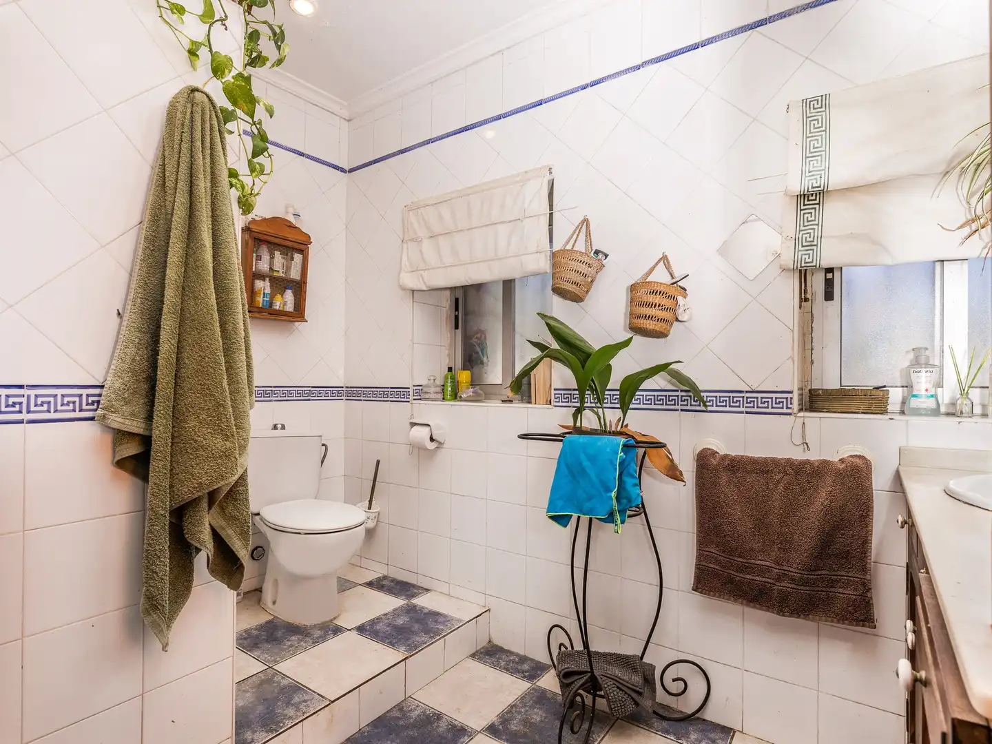 Bathroom of Houses for sale in Dénia  with Air Conditioner, Heating and Private garden