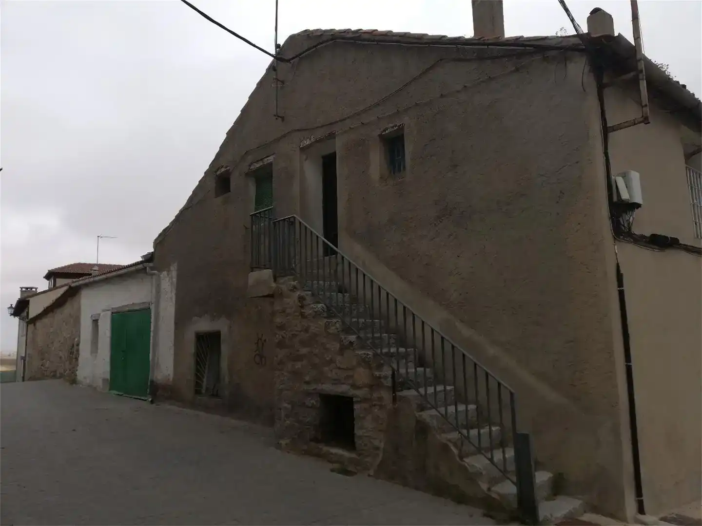 Vista exterior de Casa adosada en venda en Villacastín