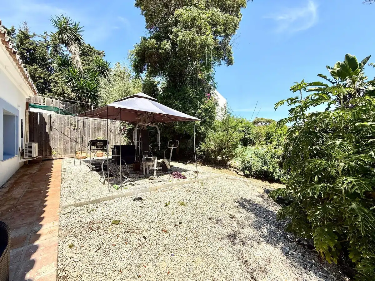 Jardín de Casa o chalet de alquiler en Marbella con Aire acondicionado, Jardín privado y Piscina