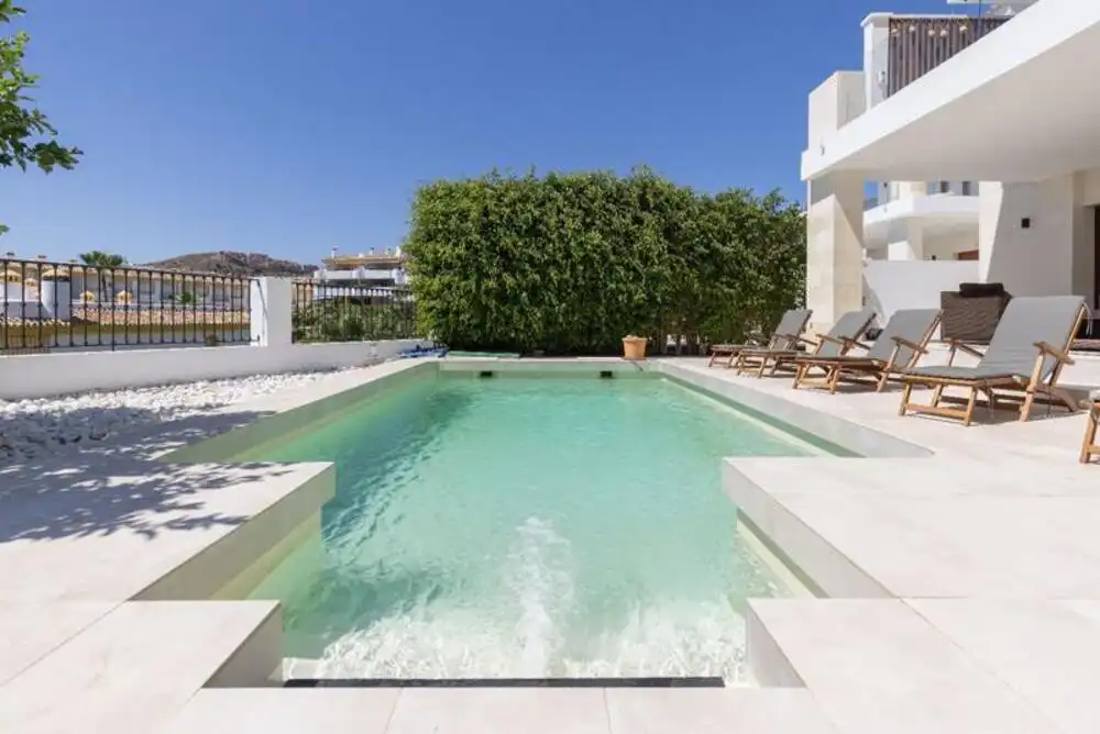 Casa con piscina en alquiler en Calahonda, imagen 13