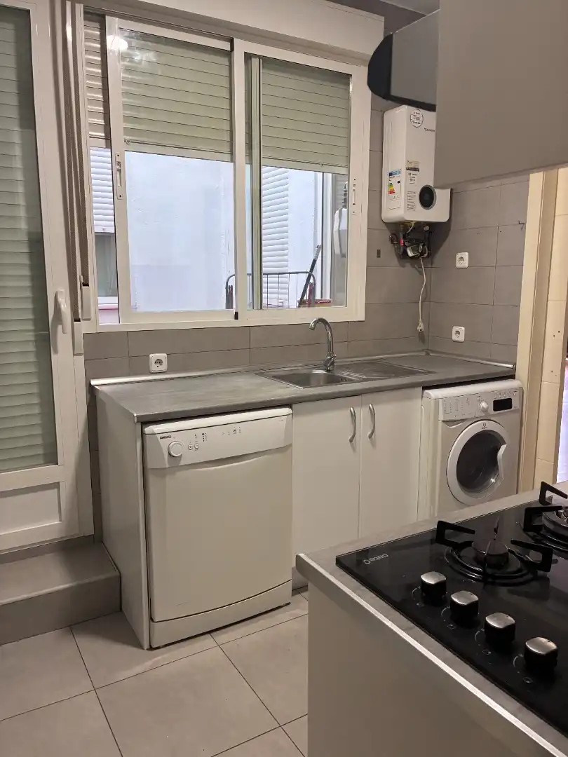 Flat with terrace to rent in Casco Antiguo, imagen 10