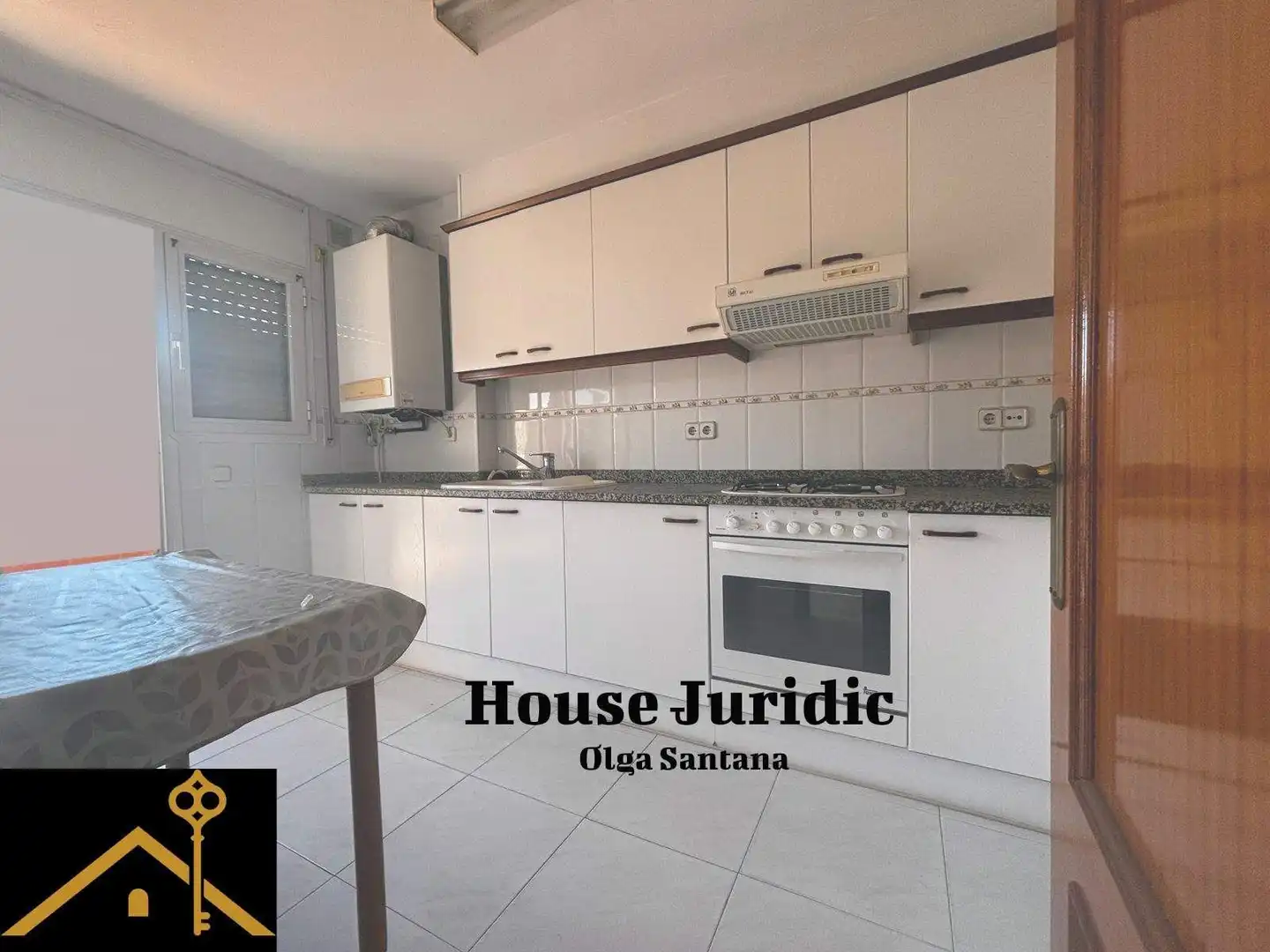 Cocina de Piso en venta en Mataró con Calefacción, Trastero y Amueblado