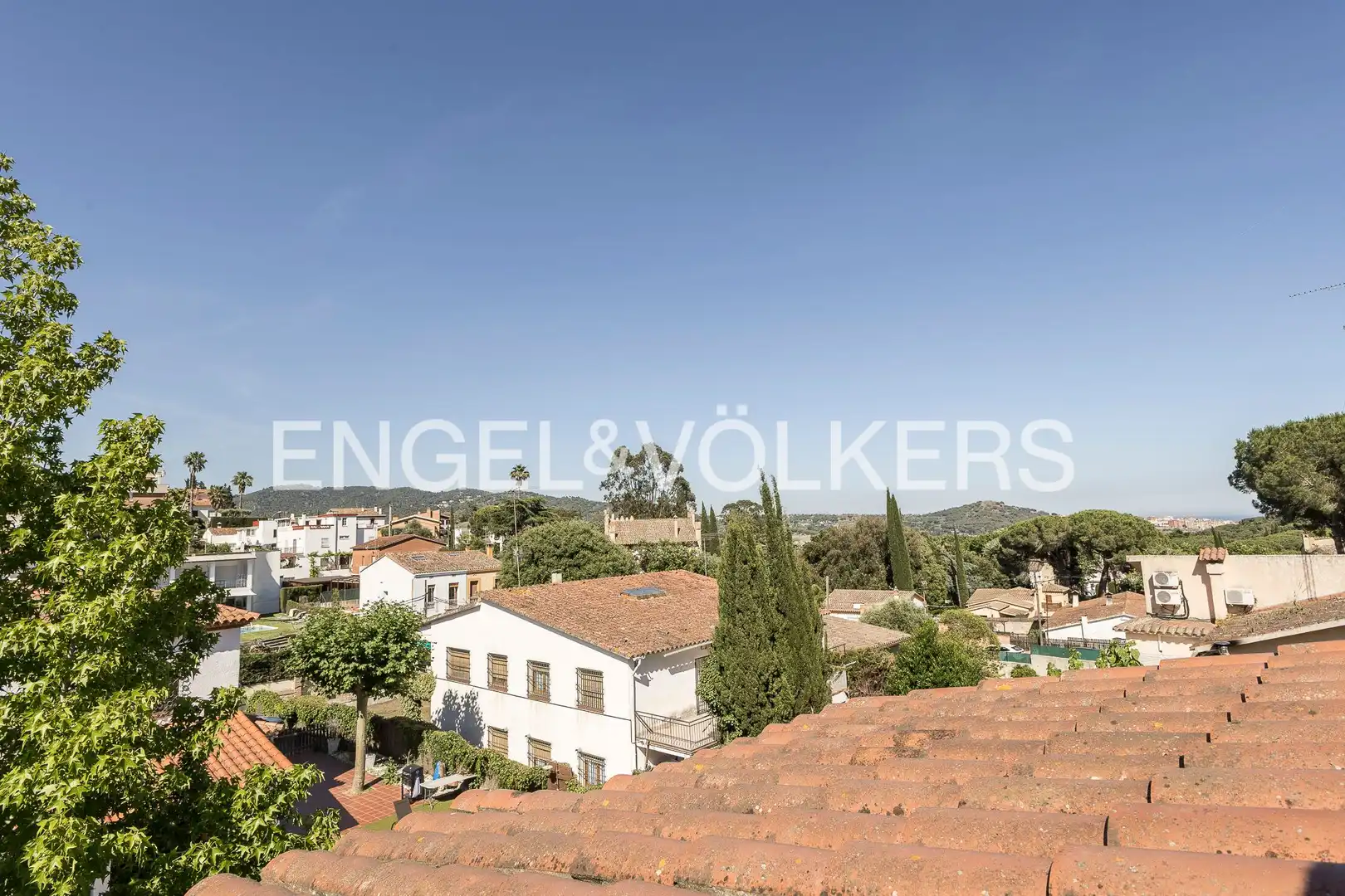 Vista exterior de Casa o xalet en venda en Argentona amb Aire condicionat, Calefacció i Jardí privat