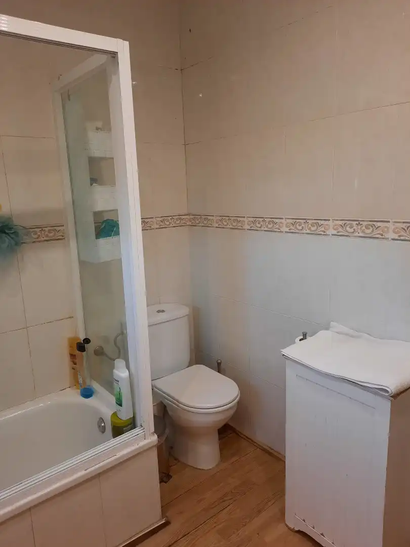 Bathroom of Detached homes for sale in Almendralejo  with Air Conditioner, Parquet flooring and Terrace