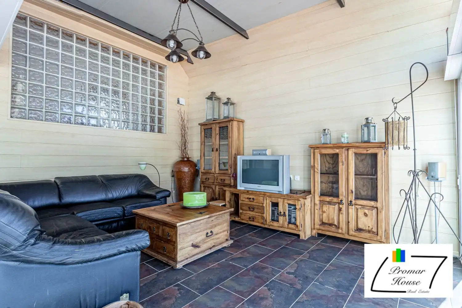 Sala de estar de Casa o chalet en venta en Ávila con Calefacción, Jardín privado y Terraza