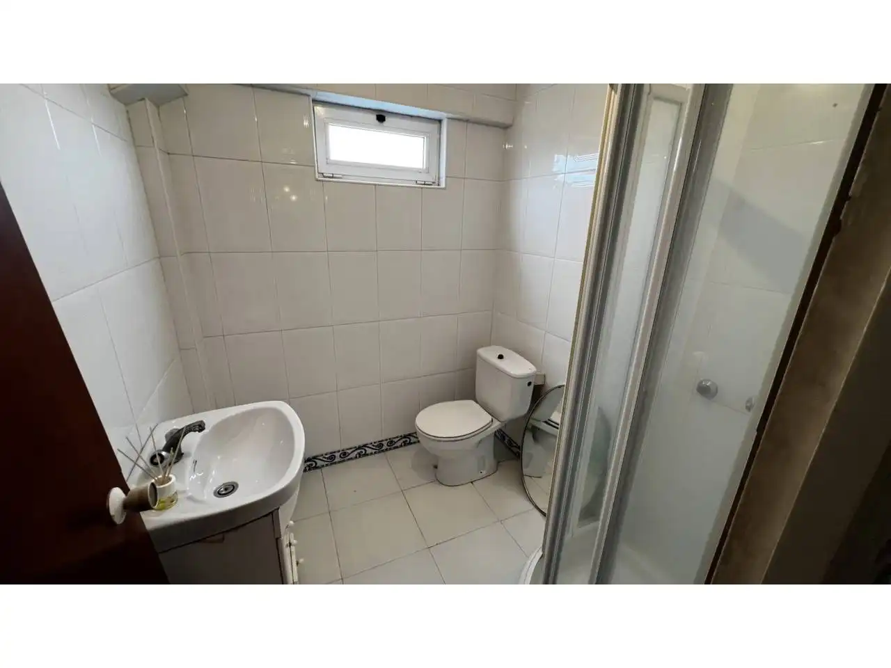 Bathroom of Flat for sale in Espinosa de los Monteros  with Furnished and Balcony
