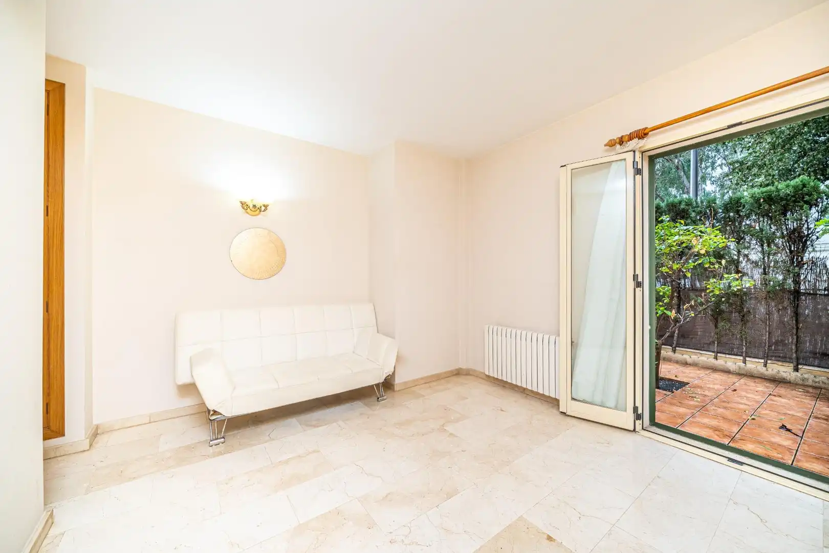 Ground floor with lift for sale in Carrer de l'Illa de Rodes, imagen 15