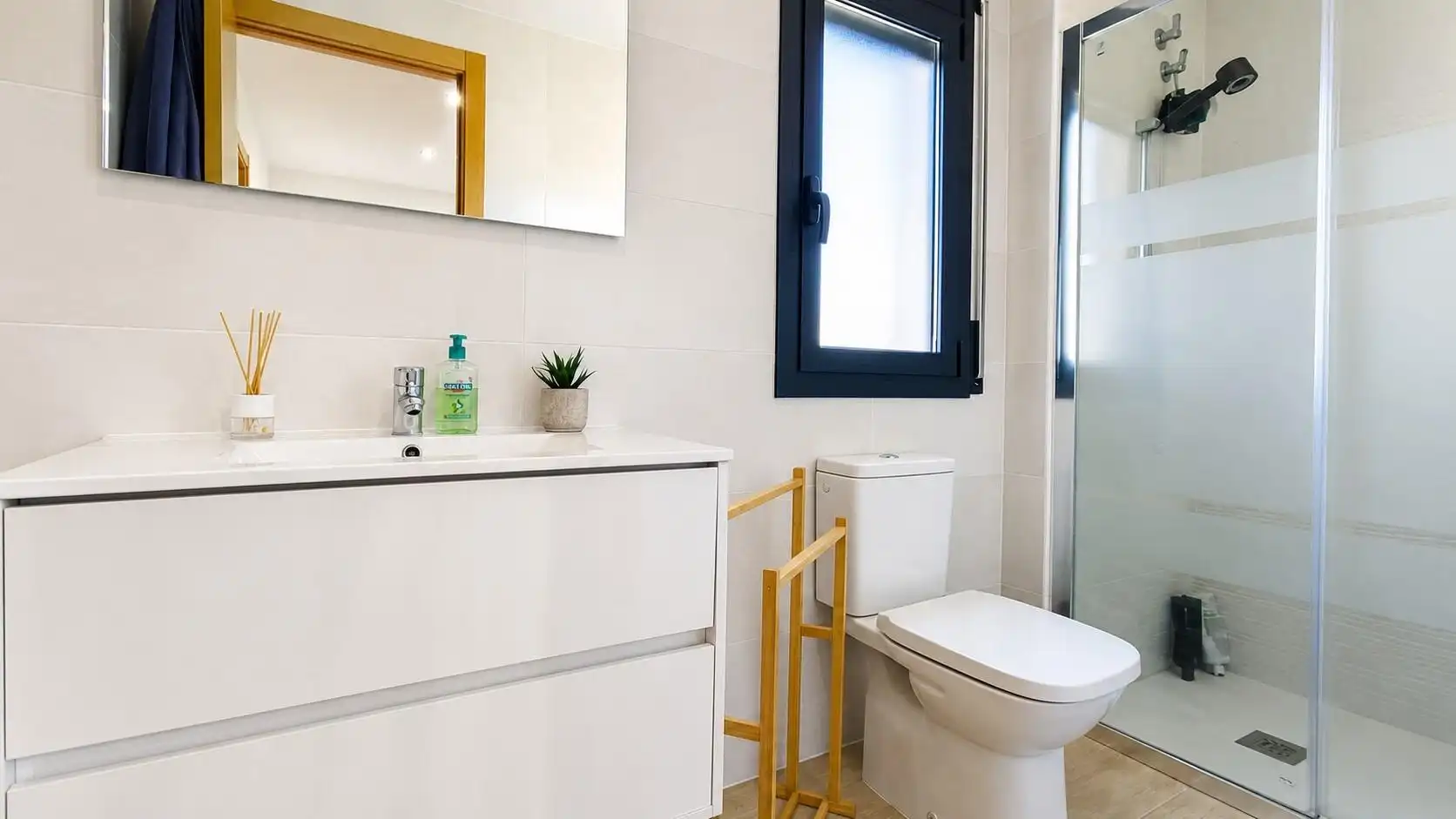 Bathroom of Detached homes for sale in Sils  with Heating and Private garden