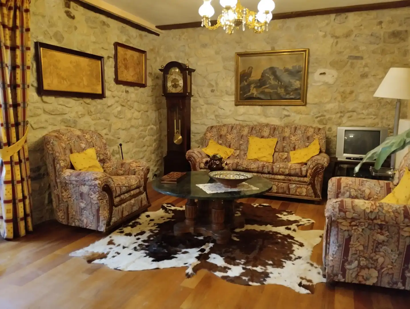 Living room of Houses for sale in Valle de Mena  with Private garden, Furnished and Balcony