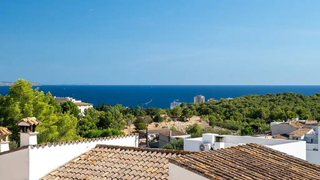 Detached house for sale in Ponent