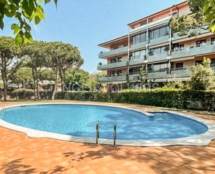 Swimming pool of Apartment to rent in Gavà  with Air Conditioner, Swimming Pool and Balcony