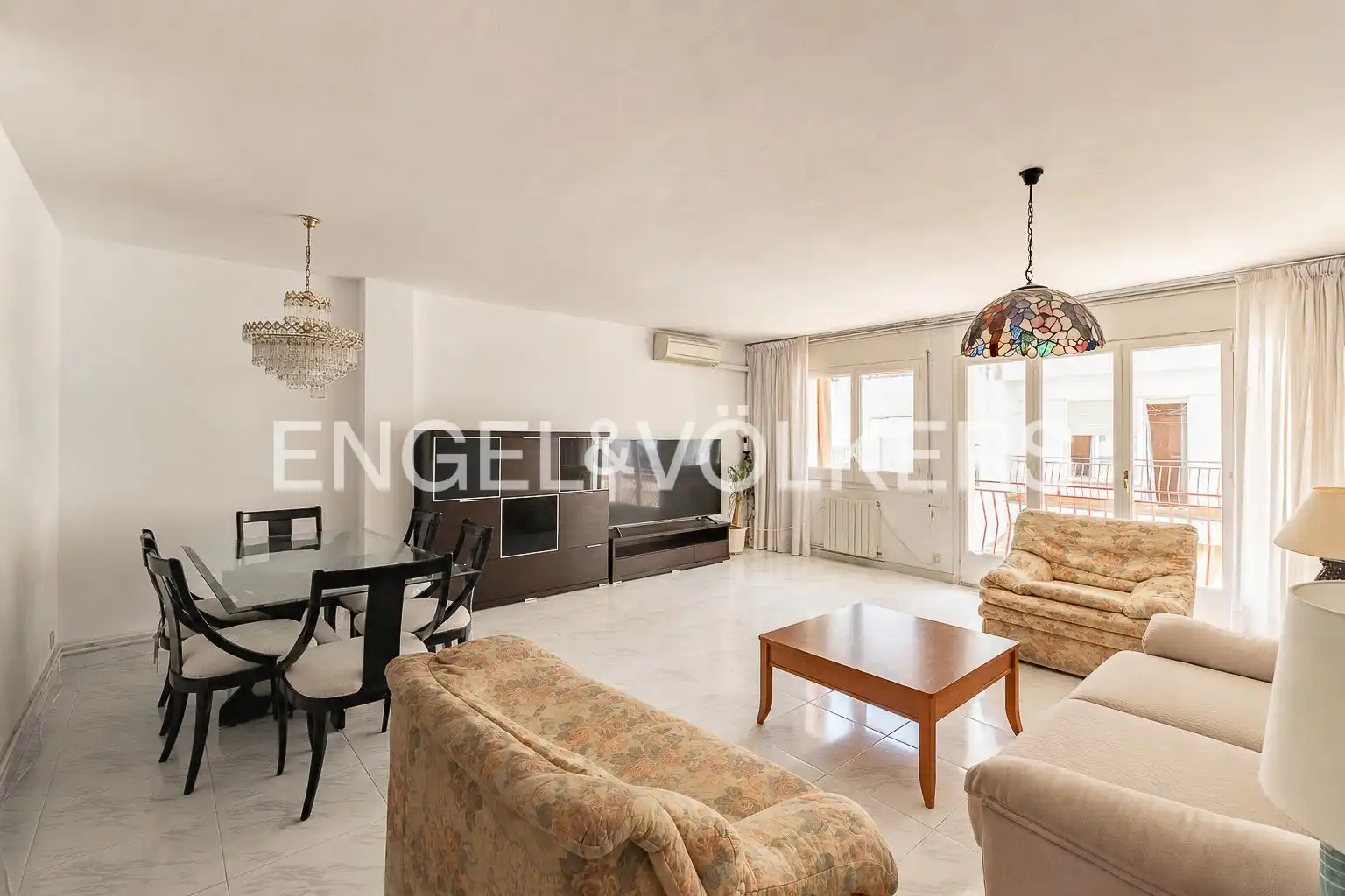 Sala de estar de Piso en venta en Canet de Mar con Calefacción y Terraza