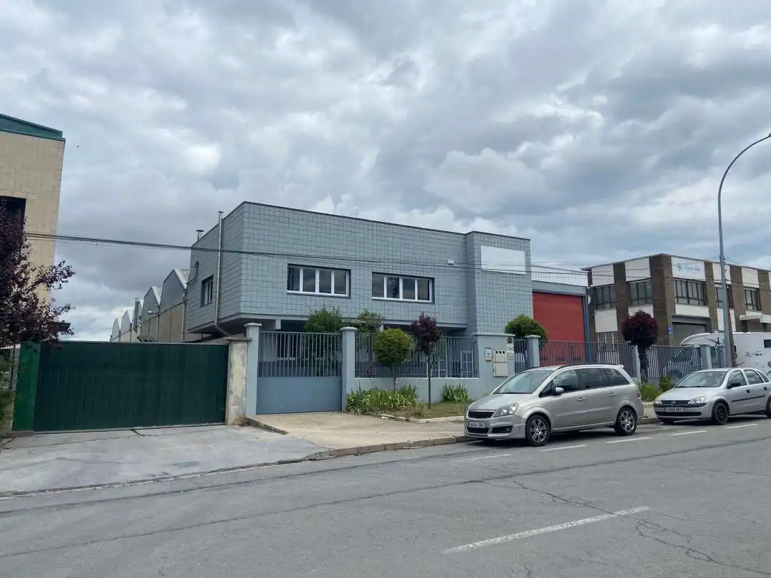 Nave industrielle à vendre à San Miguel de Atxa Kalea, imagen 2