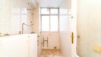 Bathroom of Flat for sale in Elche / Elx  with Heating