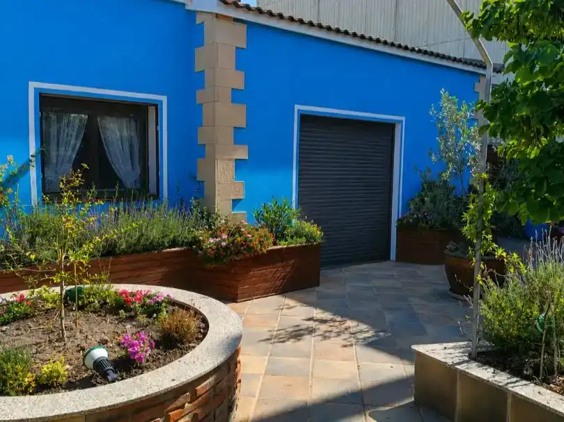 Vista exterior de Casa o xalet en venda en Bellpuig amb Aire condicionat i Balcó
