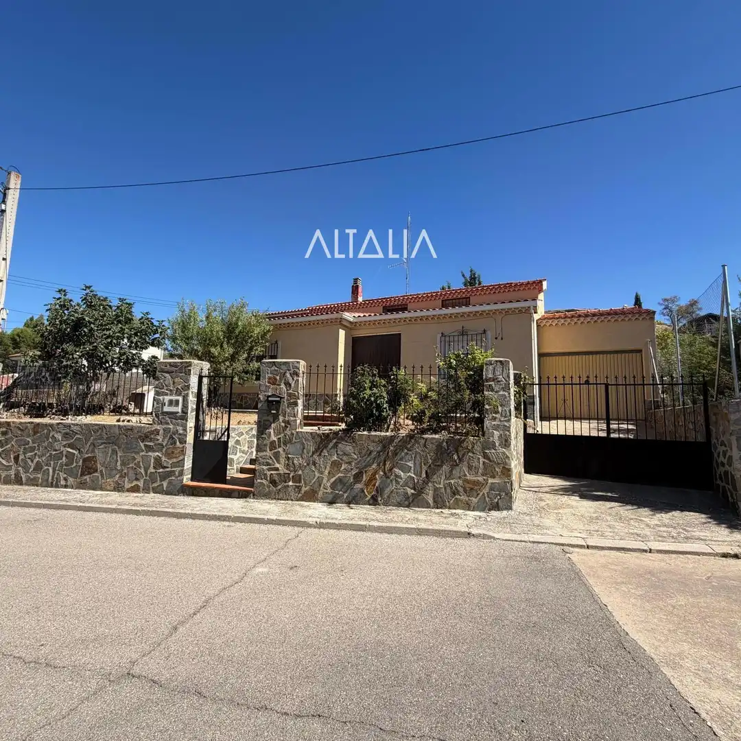Villa à vendre à Chillarón de Cuenca