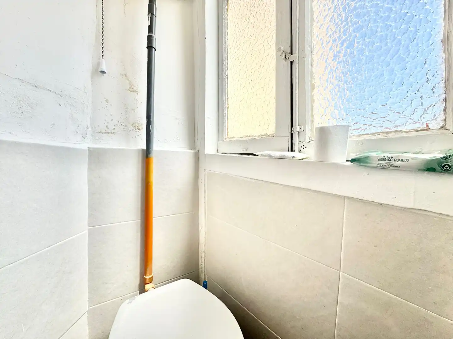 Bathroom of Flat for sale in Vitoria - Gasteiz