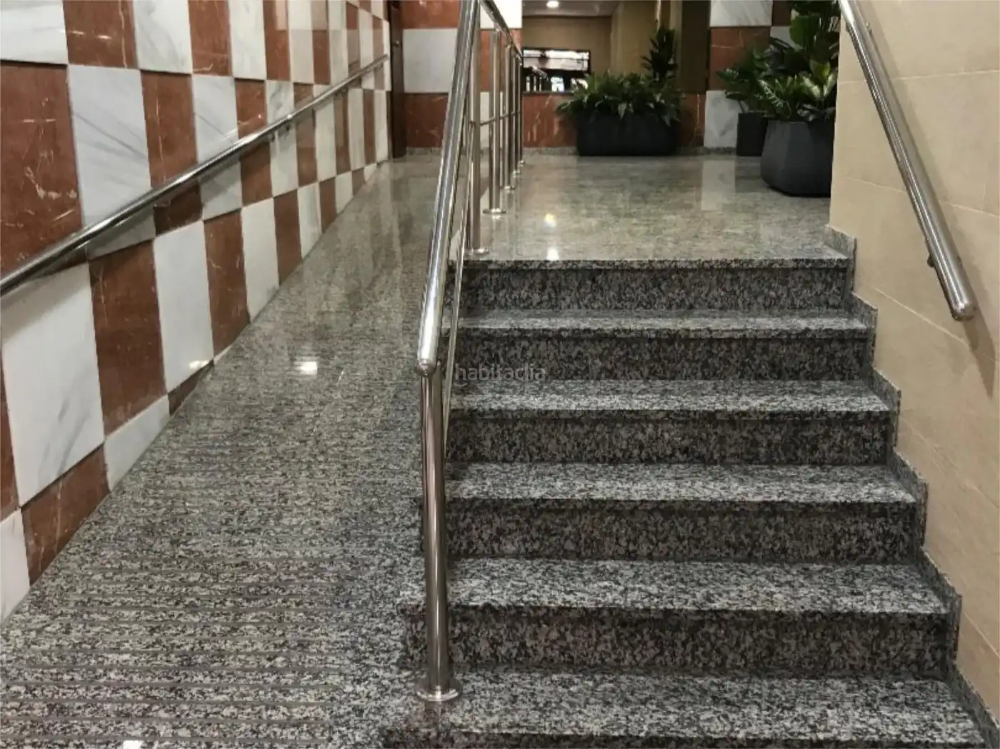 Piso con ascensor en venta en Carrer de la Granada 3, imagen 5
