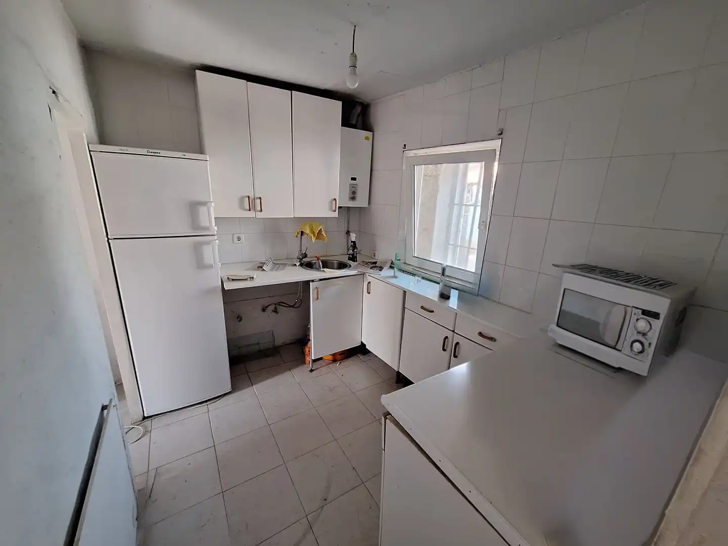 Küche von Haus oder Chalet zum Verkauf in Navalperal de Pinares mit Heizung und Abstellraum