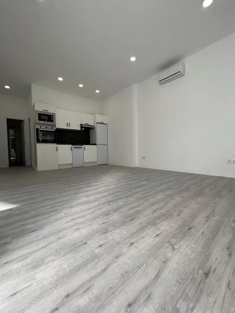 Flat for rent in Calle Piqueñas, Buena Vista