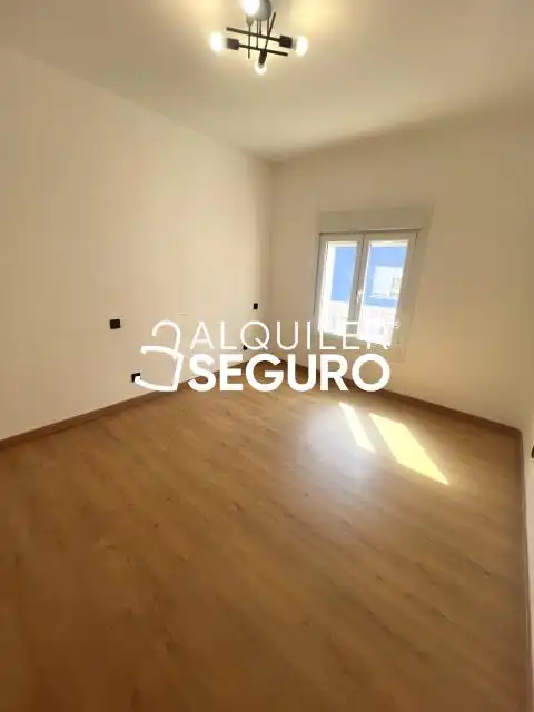 Flat for rent in Carretas, Centro