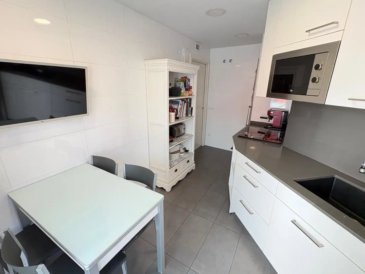 Duplex con balcone in vendita a Carrer Ramon i Cajal, imagen 5