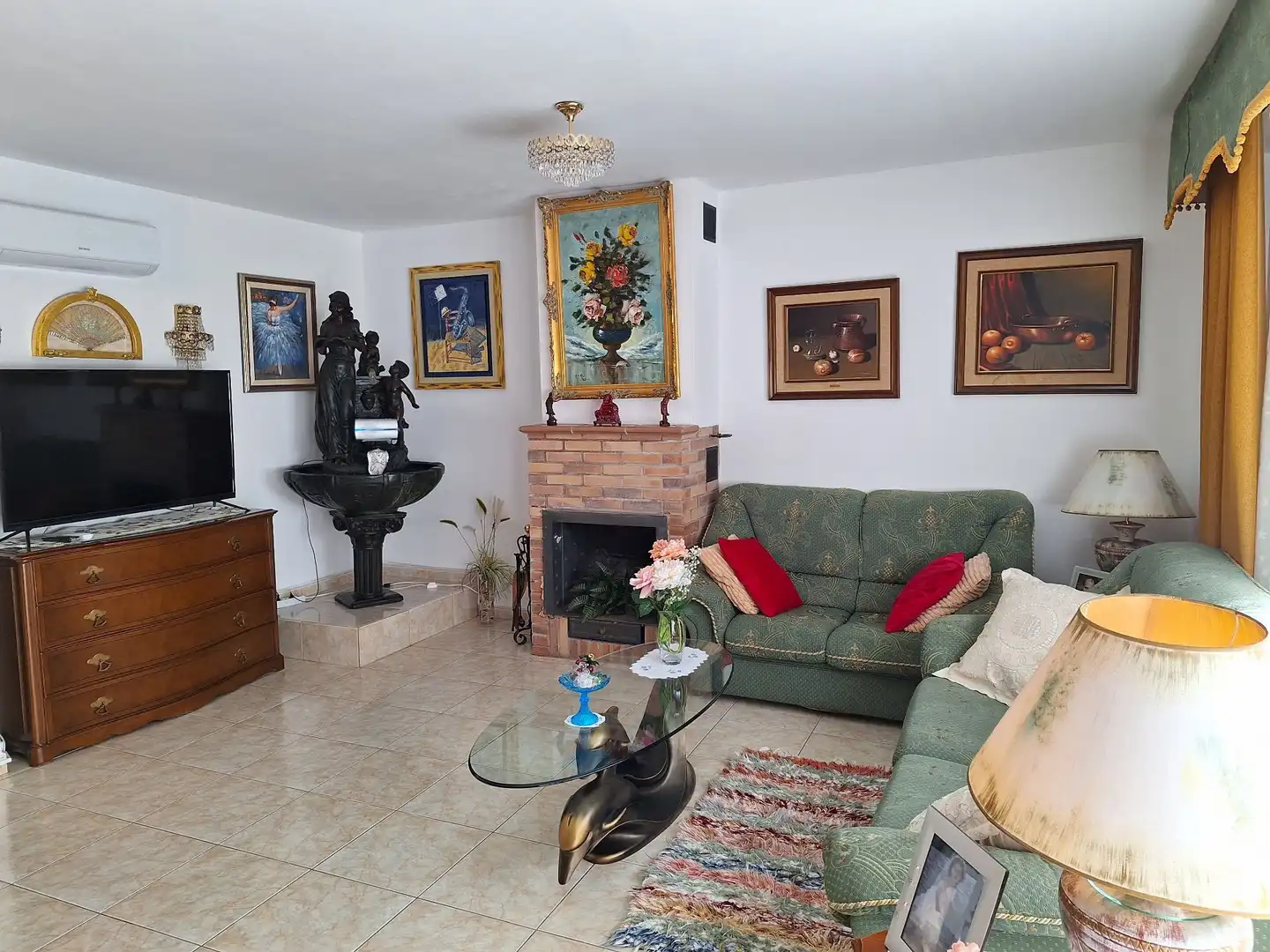 Sala d'estar de Casa o xalet en venda en Reus amb Calefacció, Jardí privat i Terrassa