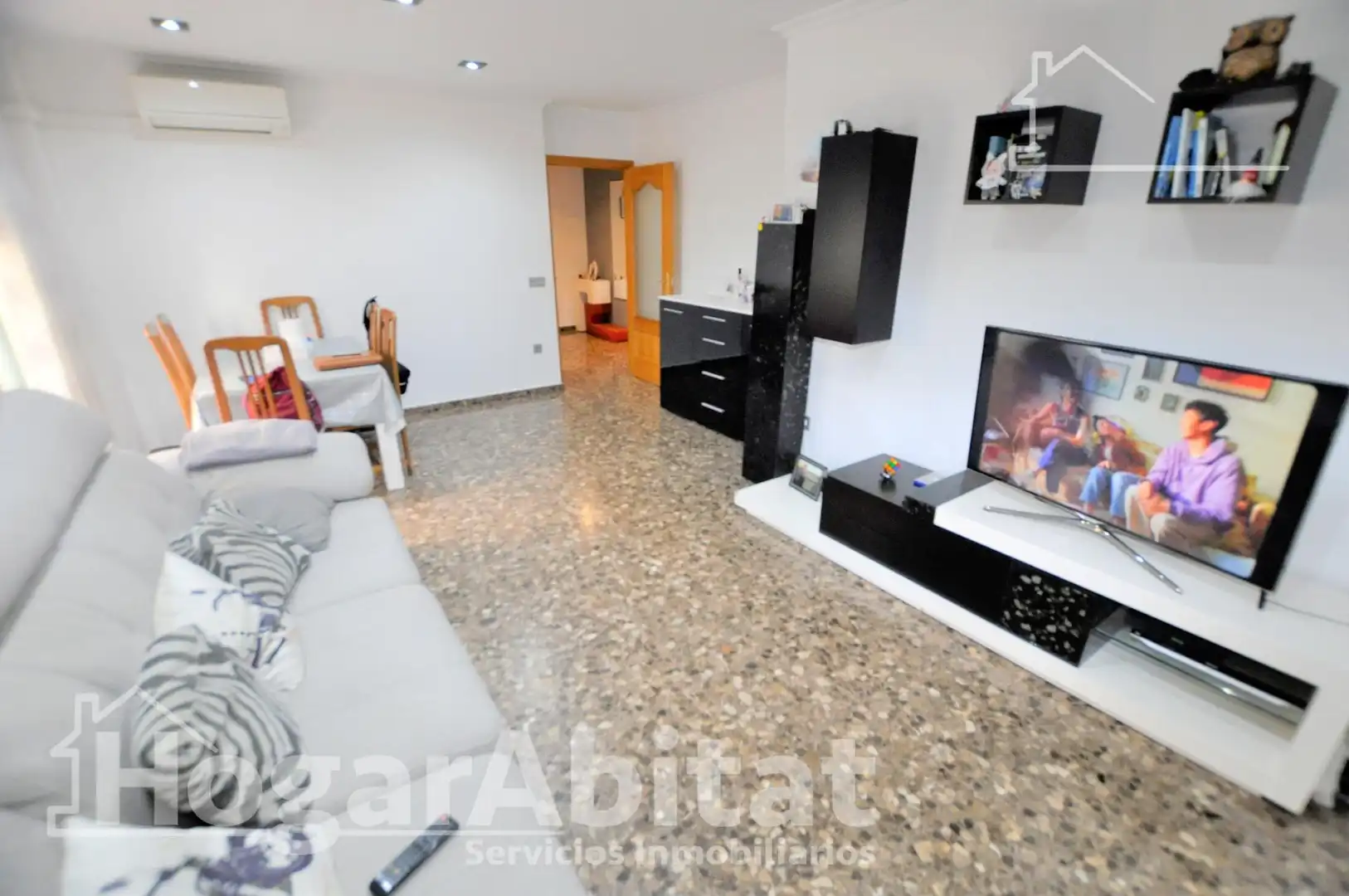Sala de estar de Piso en venta en Manises con Aire acondicionado, Calefacción y Trastero
