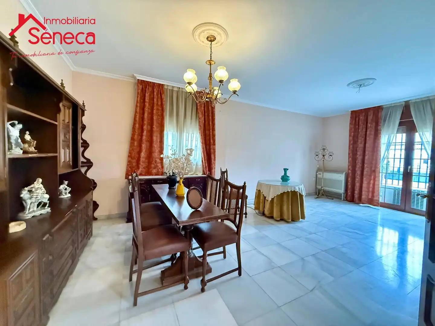 Esszimmer von Haus oder Chalet zum Verkauf in Córdoba mit Terrasse, Möbliert und Balkon