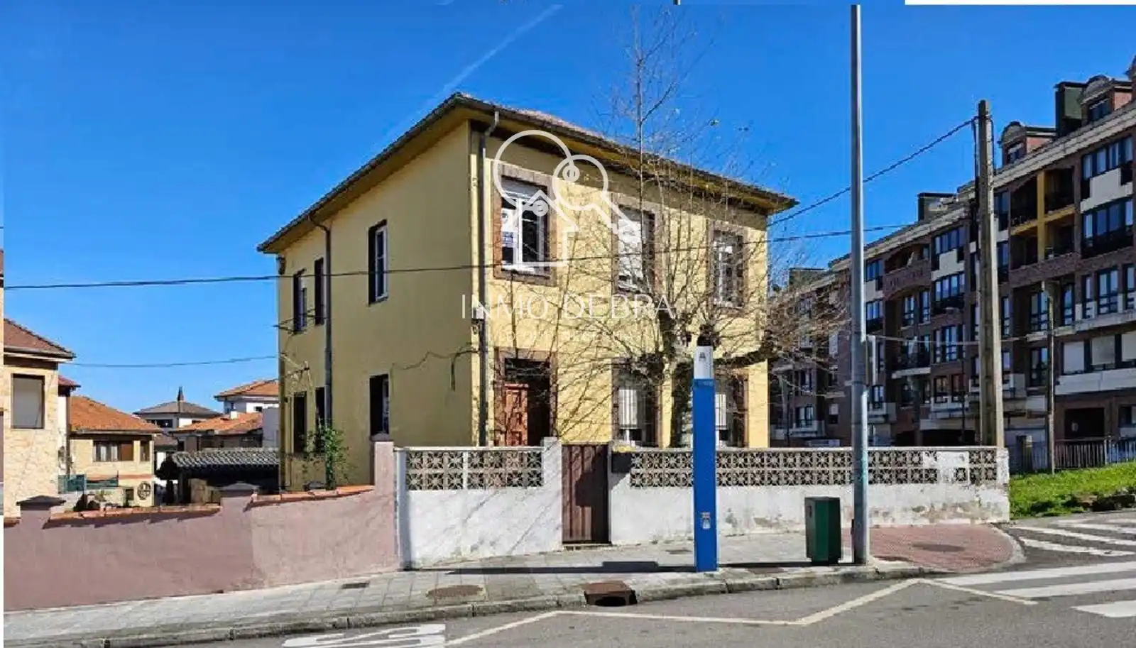 Vista exterior de Casa o chalet en venta en Oviedo 