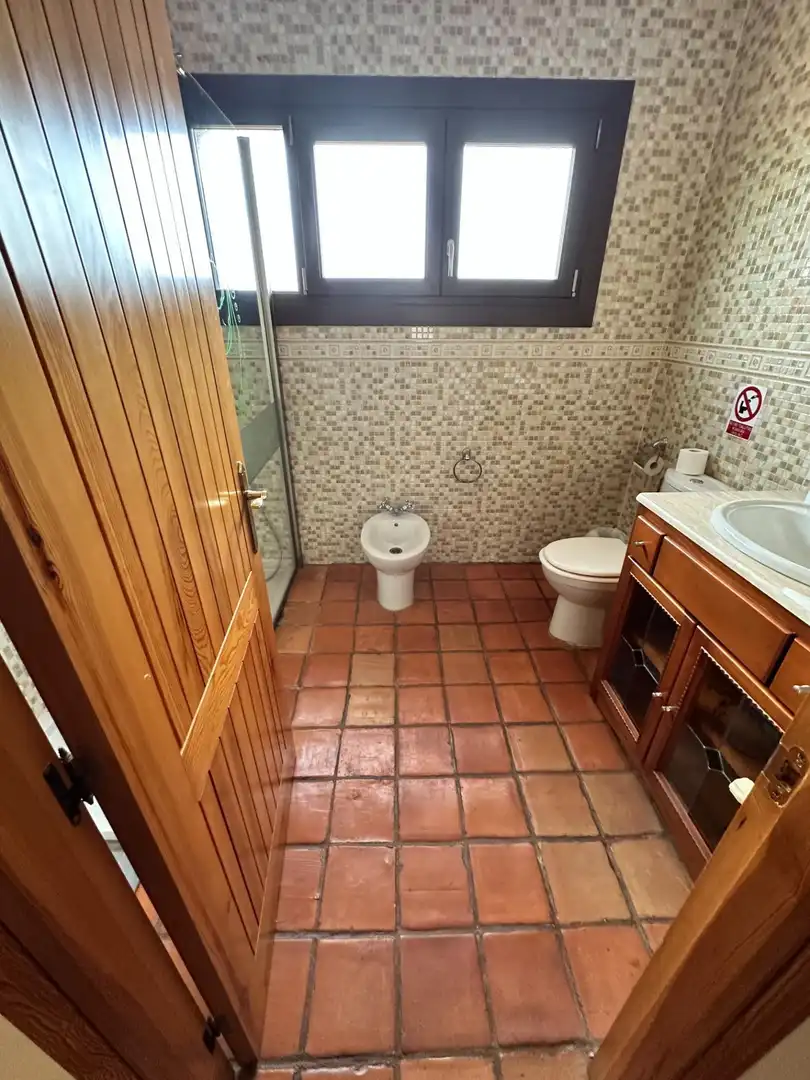Baño de Casa o chalet en venta en Villalba de la Sierra con Aire acondicionado, Calefacción y Terraza