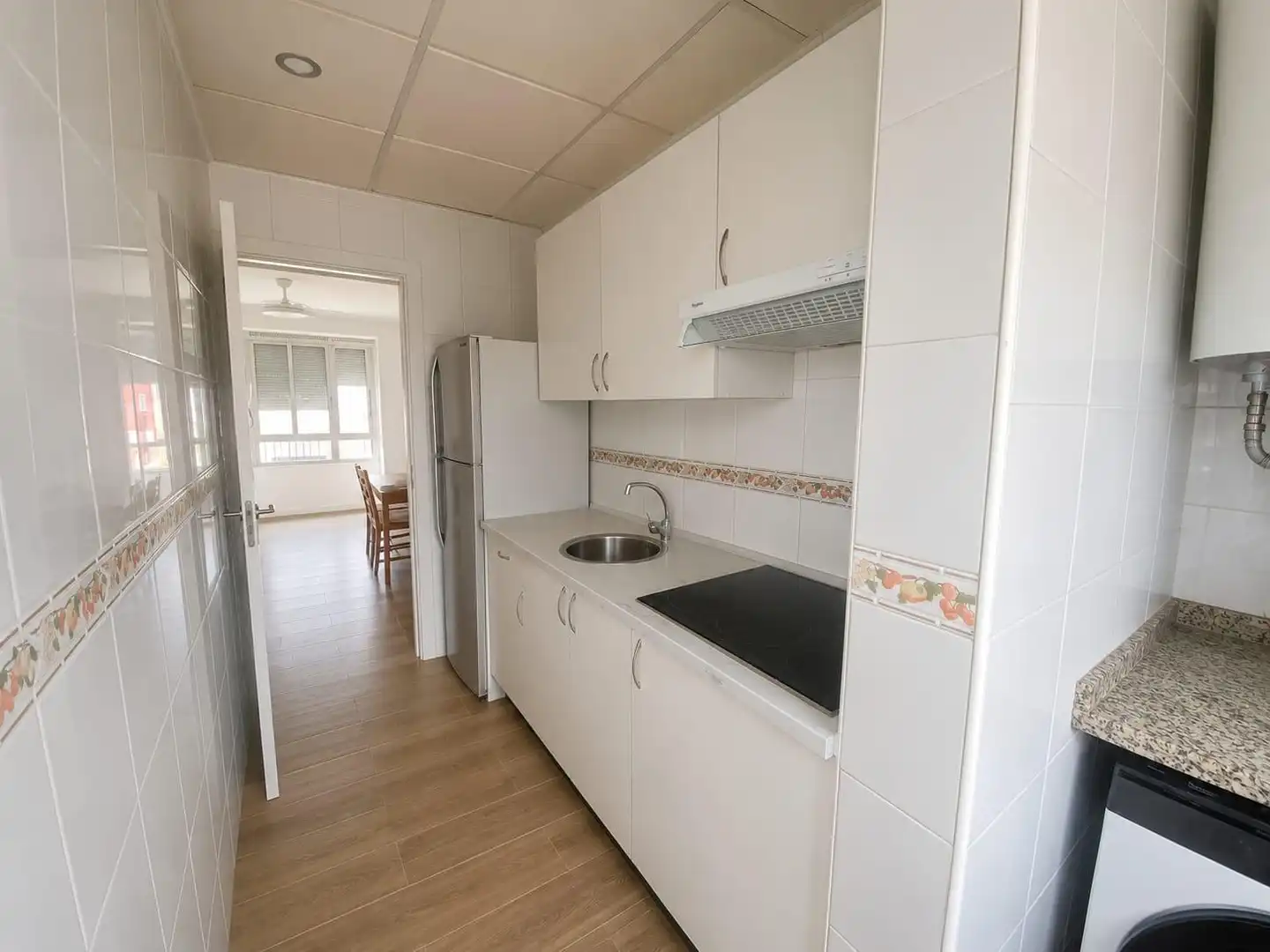 Kitchen of Flat for share in Sevilla