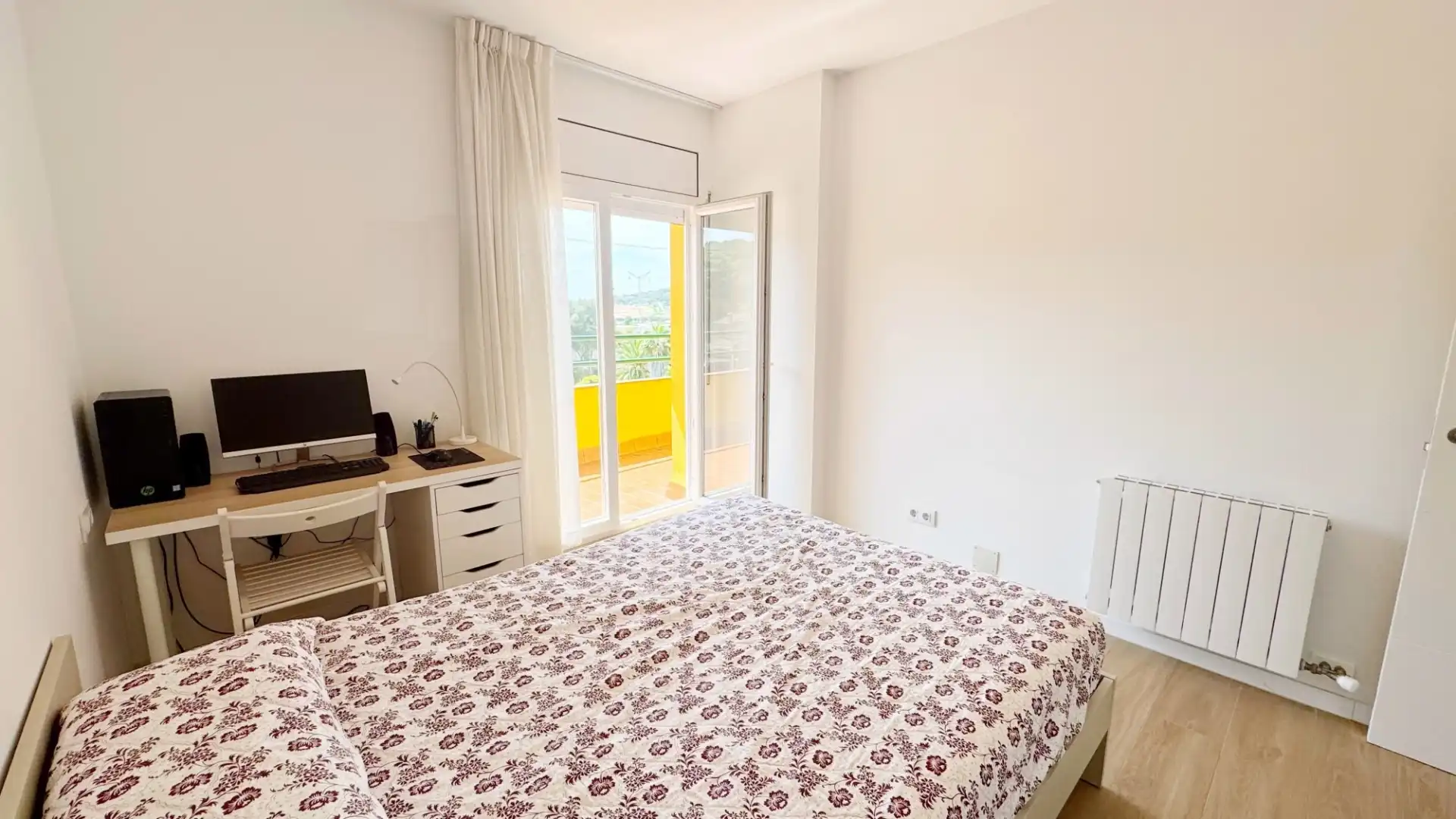 Houses for sale in Carrer Avellaners, Mas Romeu