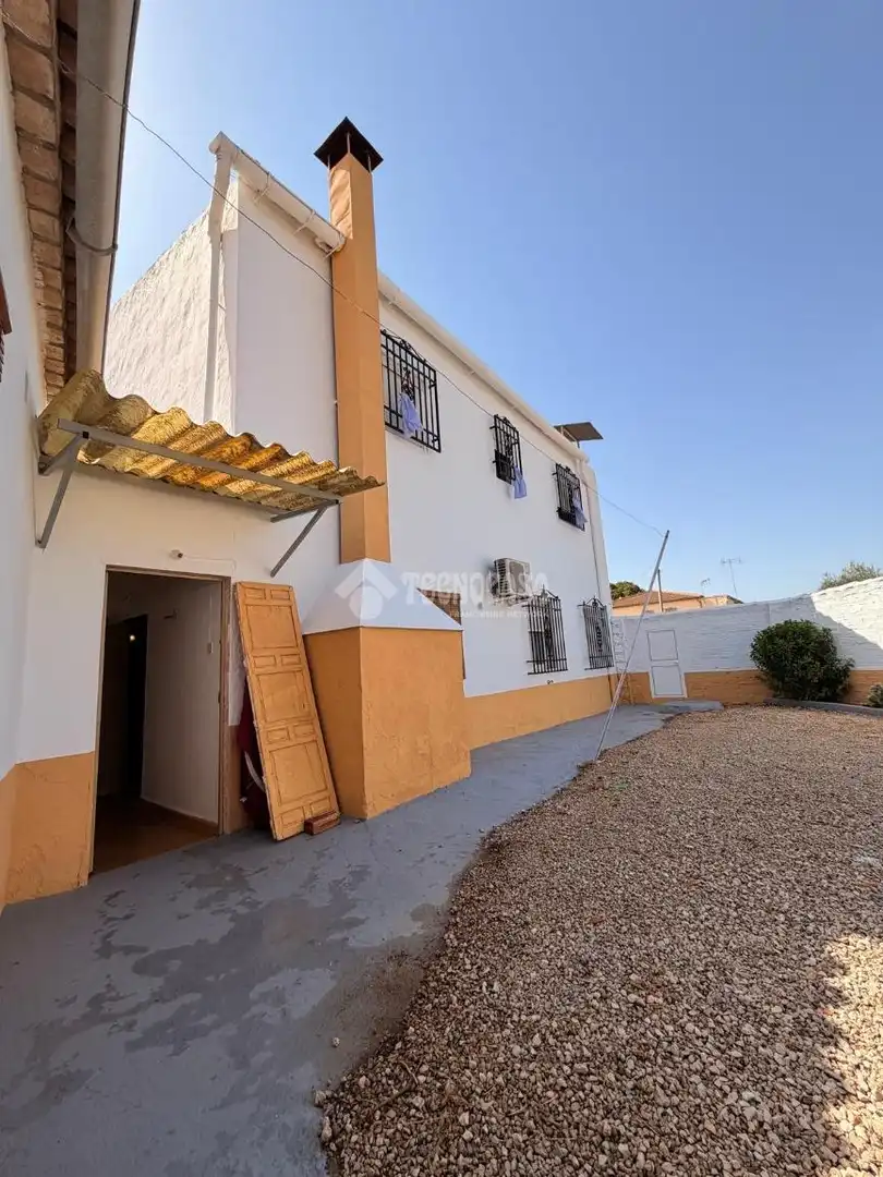 Vista exterior de Casa o chalet en venta en Antequera con Terraza