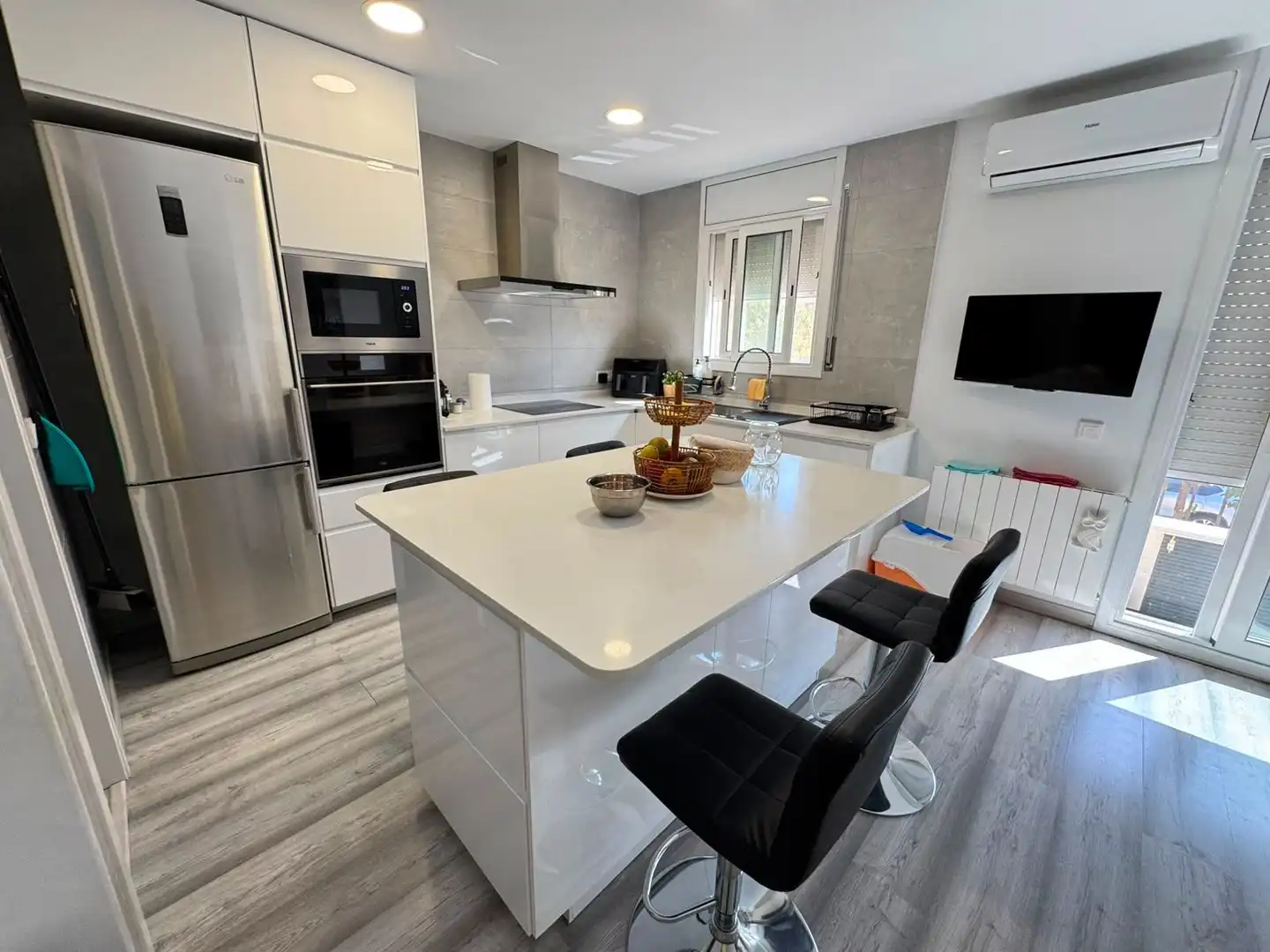 Kitchen of Houses for sale in Hostalric  with Air Conditioner, Heating and Terrace