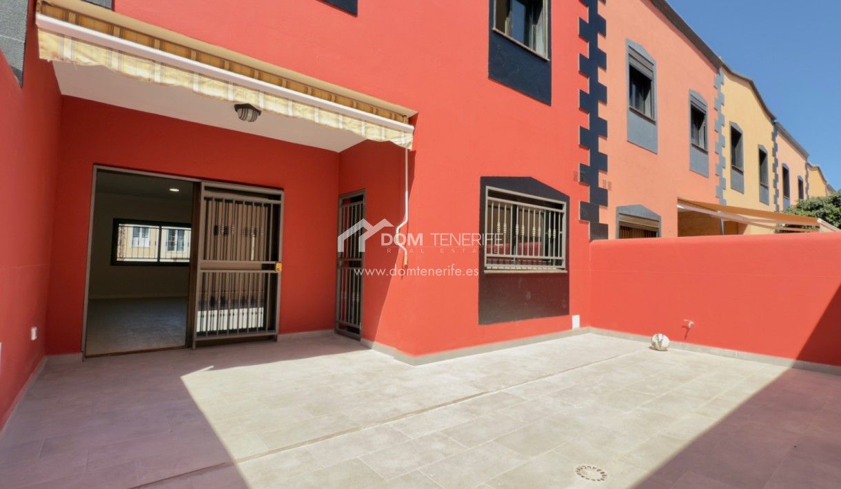 House or chalet for sale in Casco Urbano, Adeje
