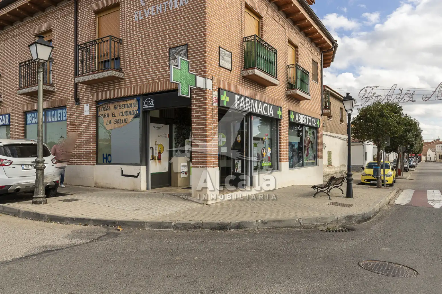 Wohnung zum Verkauf in Camarma de Esteruelas mit Heizung, Balkon und Gemeinschaftspool