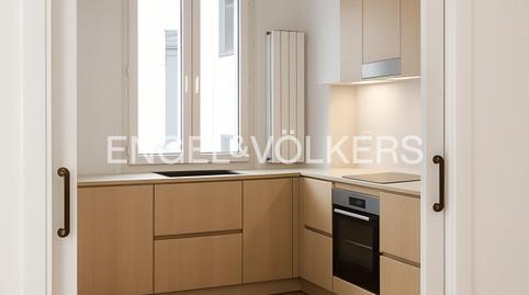 Foto 4 de Apartament en venda a Cortes - Huertas, Madrid
