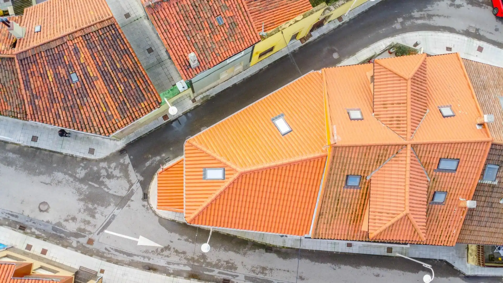 Vista exterior de Casa o xalet en venda en Avilés amb Calefacció